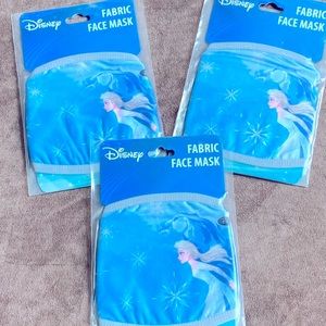 Disney Frozen Fabric Fabric Masks.  Lot of 3 Masks, new in Pkgs. Age 4 And Up.